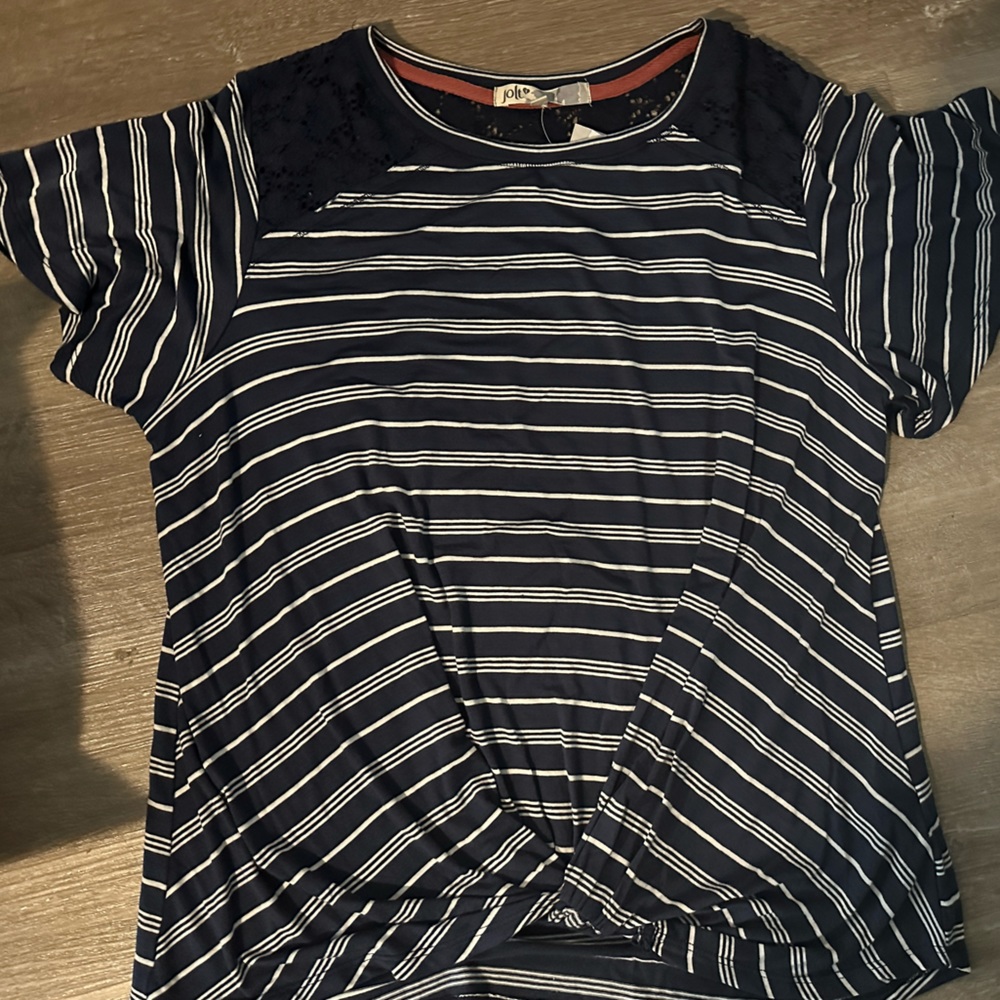 Blue and white shirt from Belk in size large